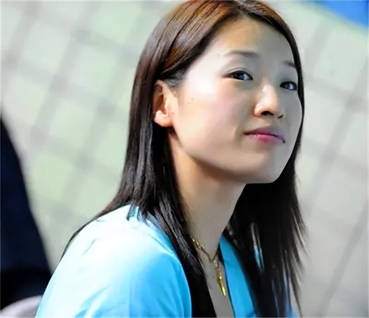 游泳冠军2020年_2008年女游泳冠军_游泳冠军女子