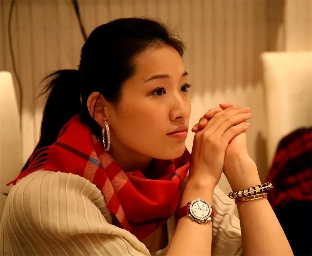 游泳冠军女子_2008年女游泳冠军_游泳冠军2020年