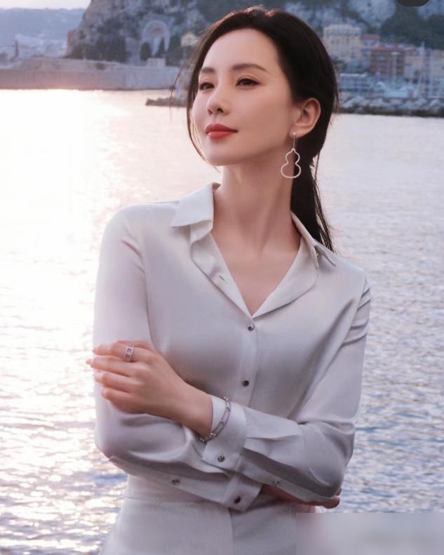体态调整训练动作视频_生活小技巧体态_体态训练有什么好的软件