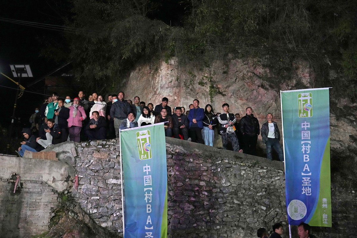 贵州篮球比赛2020_贵州省篮球锦标赛_贵州篮球赛冠军是谁啊图片