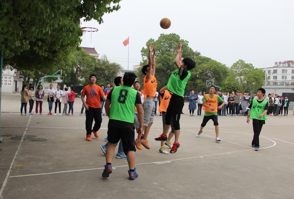 武进区初中篮球赛冠军_无锡市初中篮球赛_武进区篮球比赛