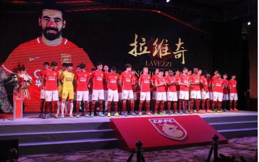足球历史上有没有人没换过俱乐部_没换过俱乐部的球员_没有转会过的足球运动员