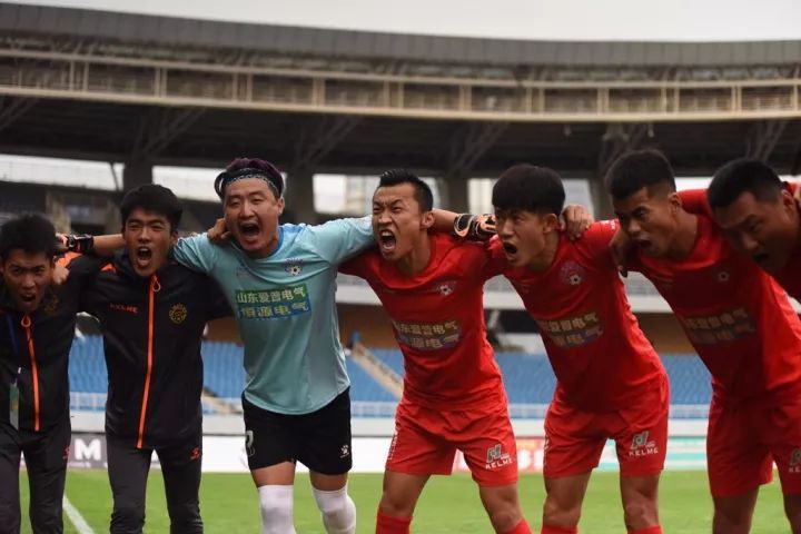 足球历史上有没有人没换过俱乐部_足球俱乐部不参加世界杯_没有足球队
