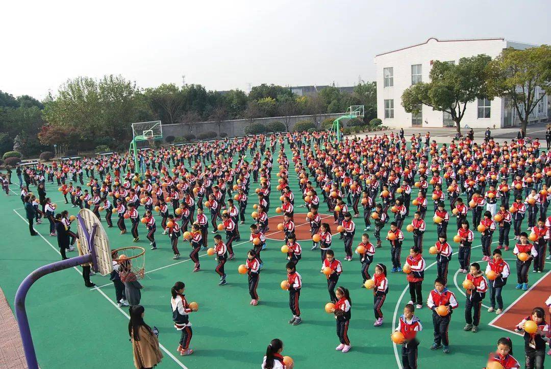 武进区初中篮球赛冠军_无锡市初中篮球赛_全国初中篮球联赛冠军