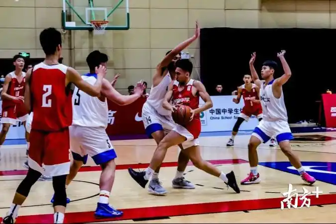 2020福田区小学生篮球赛_福永中学篮球队_福田区中学生篮球赛区冠军