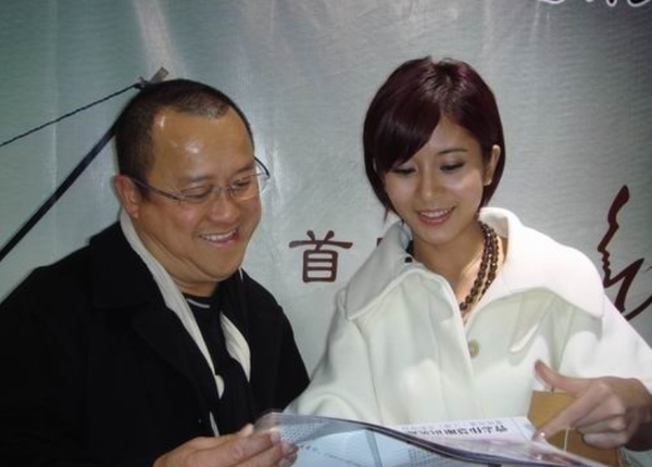 曾志伟足球冠军视频播放_曾志伟足球综艺节目_曾志伟足球节目