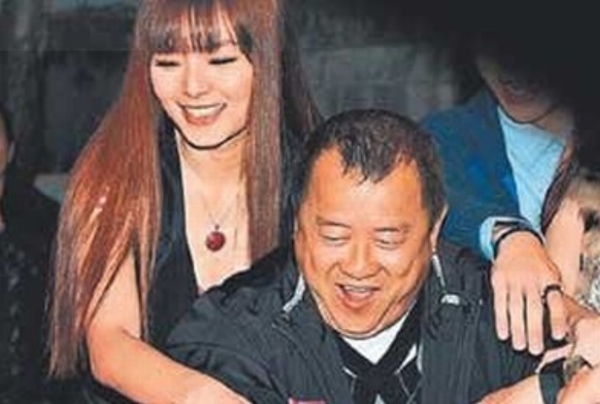 曾志伟足球综艺节目_曾志伟足球冠军视频播放_曾志伟足球节目